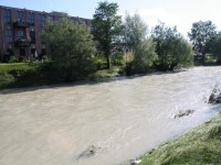 Aufräumarbeiten Hochwasser - Kolbermoor