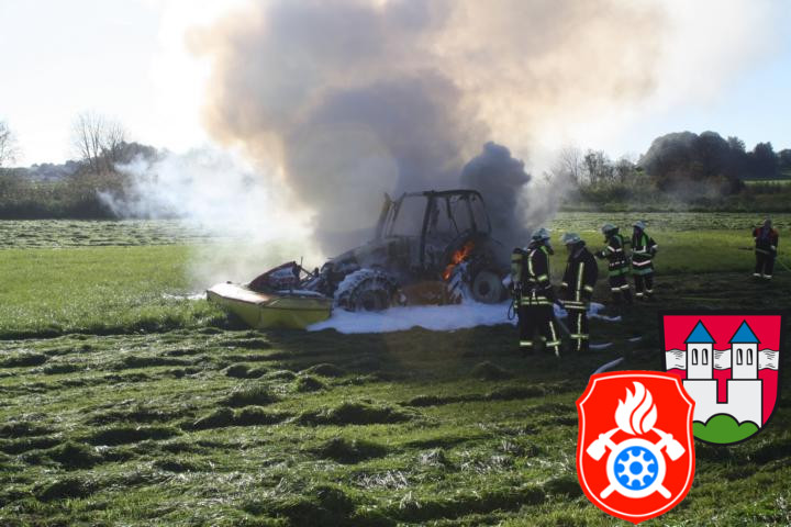 09 10 2014 3308 Traktorbrand