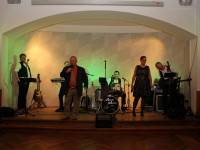 2016