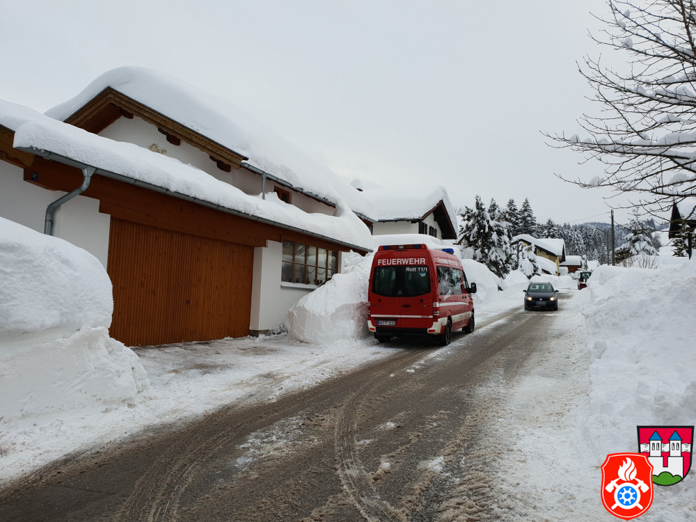 Sachrang Chiemgau Daecher Schneelast Unterstuetzung 1