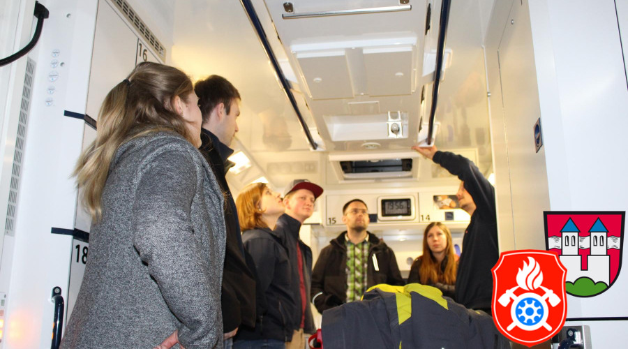 Besucht Rettungswache BRK RO 21 03 2019 15
