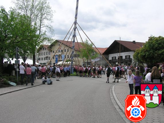 maibaumaufstellen 2010 1 20100826 1067221563